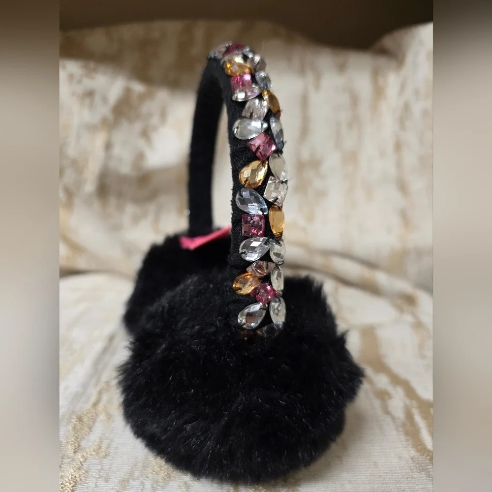Betsy Johnson Jewel Breaker Earmuff